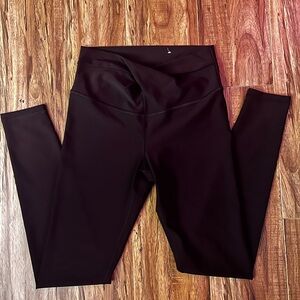Old Navy Plum Extra High-Rise Leggings